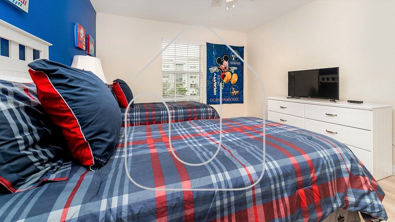 Storey Lake *10 mim -> Disney* 4Q/3Ba