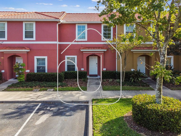 2BR Suites w/ Jacuzzi • 10min to Disney