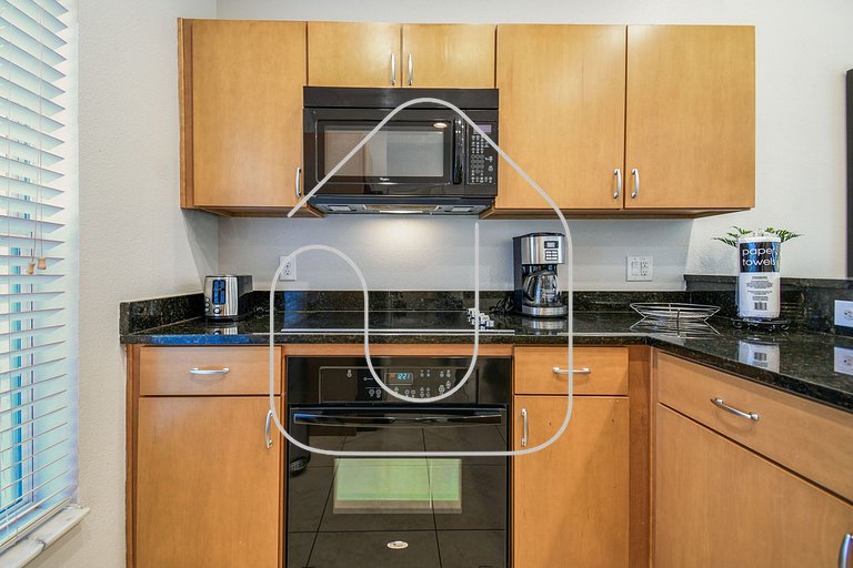 2BR Suites w/ Jacuzzi • 10min to Disney