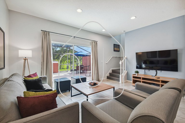 2BR Suites w/ Jacuzzi • 10min to Disney