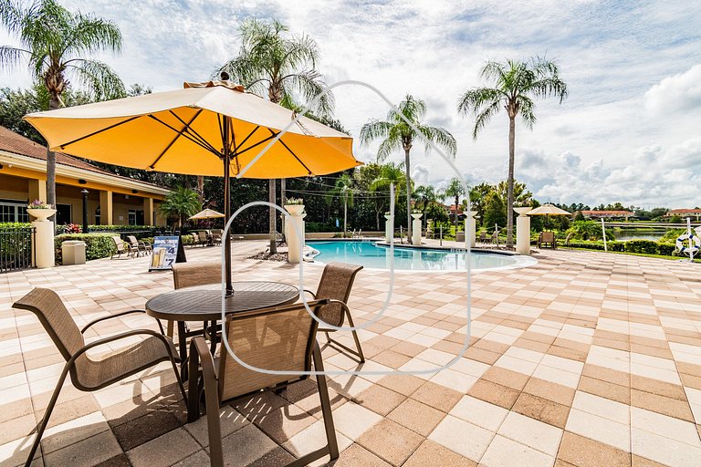 2BR Suites w/ Jacuzzi • 10min to Disney