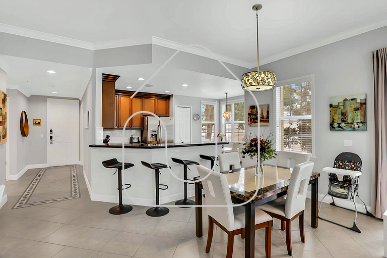 Reunion 3BR Condo, Near Disney + Pool