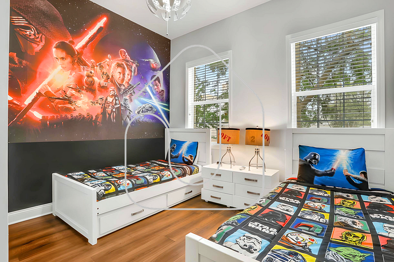 Reunion 3BR Condo, Near Disney + Pool