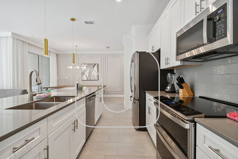 Storey Lake - Private Pool King Bed 4BD/3BA