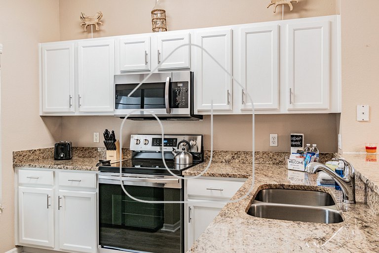 Bella Vida House w Pool, Next to Walmart