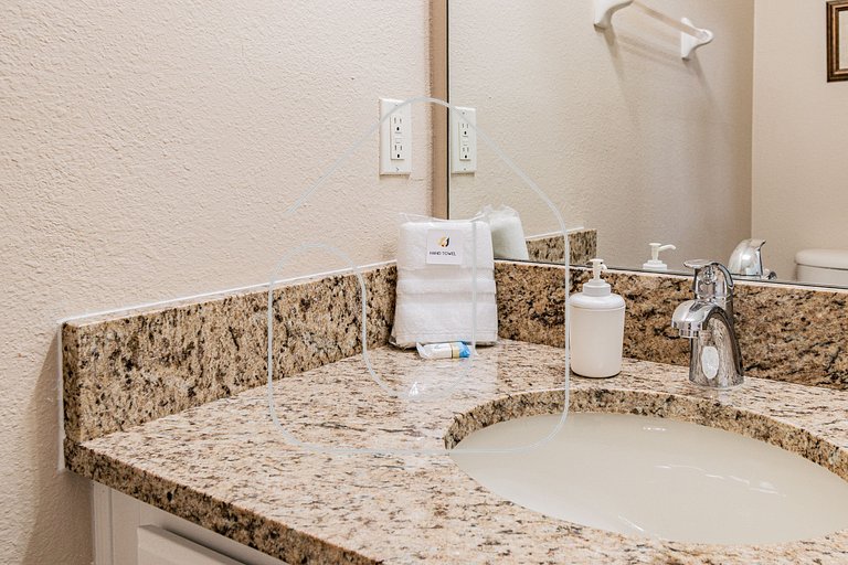 Bella Vida House w Pool, Next to Walmart