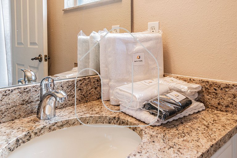 Bella Vida House w Pool, Next to Walmart