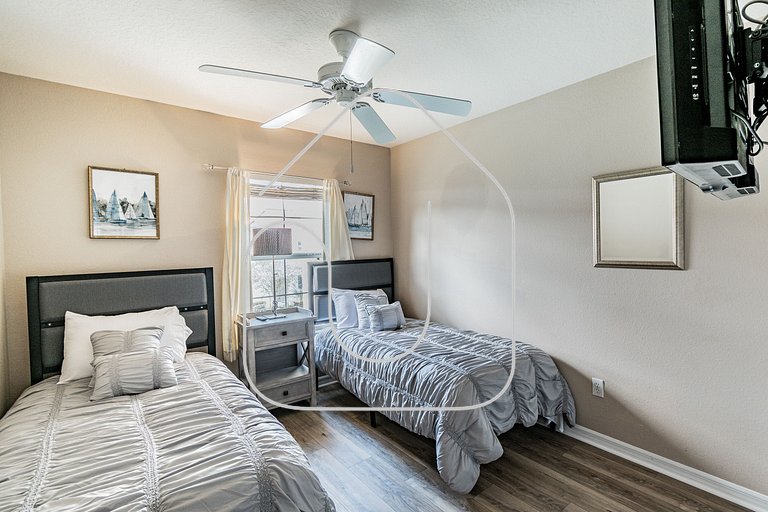 Bella Vida House w Pool, Next to Walmart