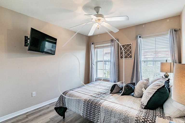 Bella Vida House w Pool, Next to Walmart