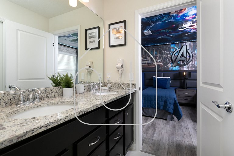 10 Bedrooms / 8 Bathrooms - Windsor Island Resort