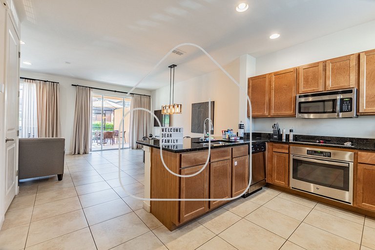 2 Suites, Priv. Jacuzzi Near Disney