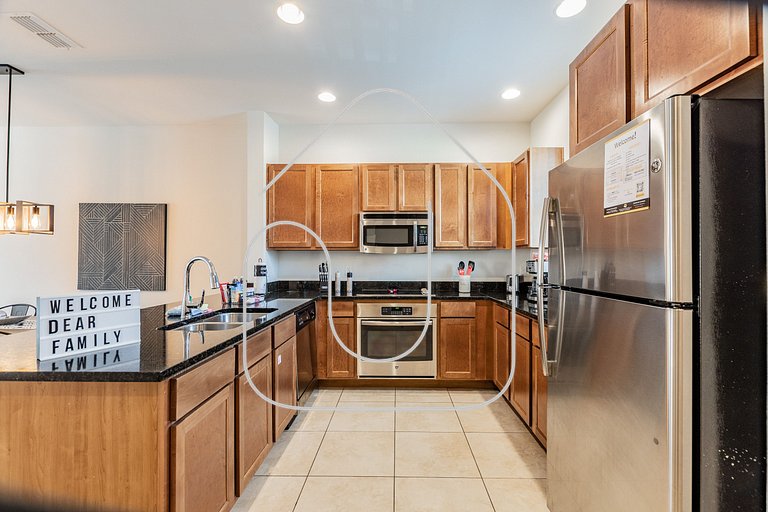 2 Suites, Priv. Jacuzzi Near Disney