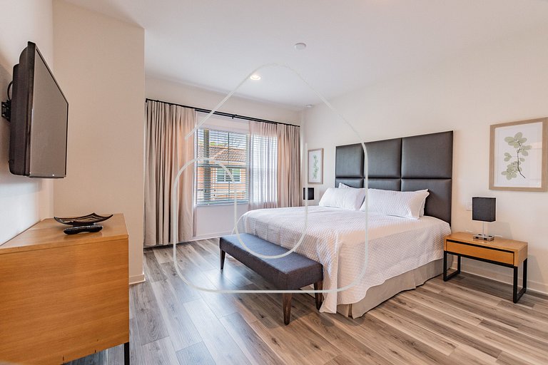 2 Suites, Priv. Jacuzzi Near Disney