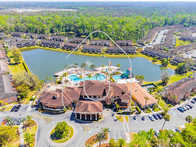 2 Suites, Priv. Jacuzzi Near Disney