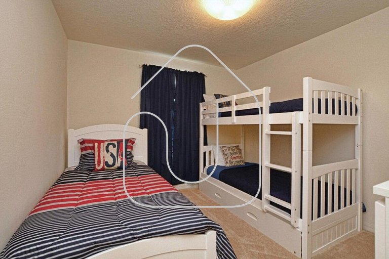 Disney 4BR Home w/ Pool & Lake View
