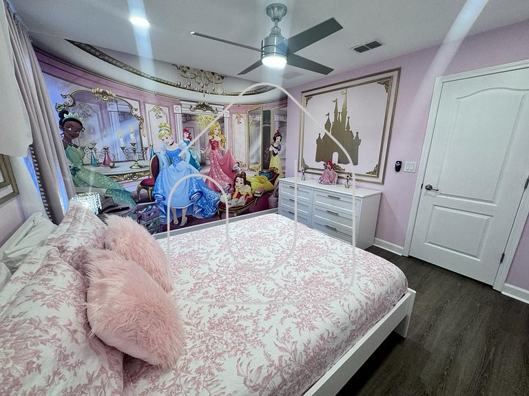 9BR Retreat for 20 w/ Game Room | Champions Gate