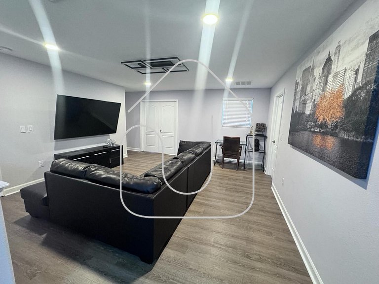 Mansão 9Q p/ 20 pessoas + Jogos | Champions Gate