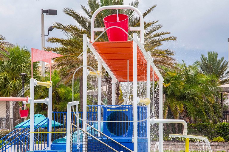 Mansão 9Q p/ 20 pessoas + Jogos | Champions Gate