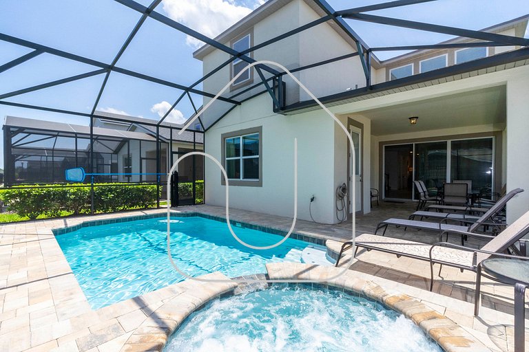 Modern 7BR Villa | Pool + Resort Amenities