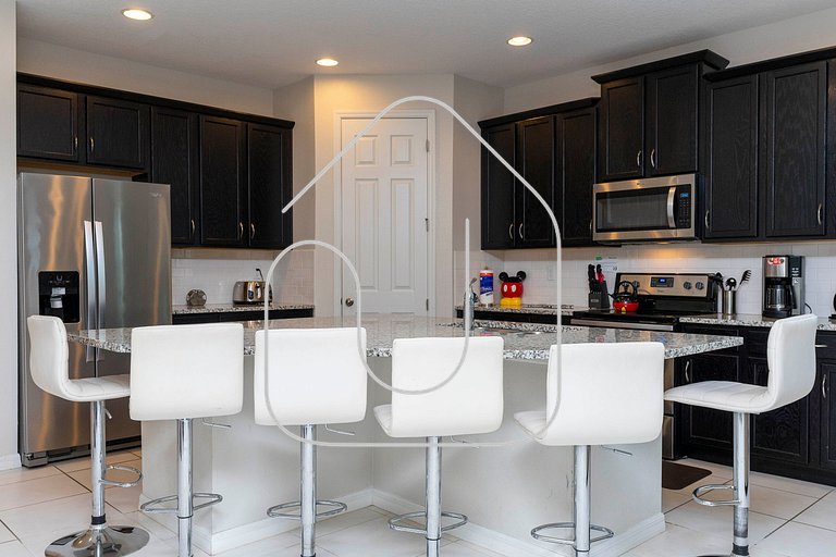 Modern 7BR Villa | Pool + Resort Amenities