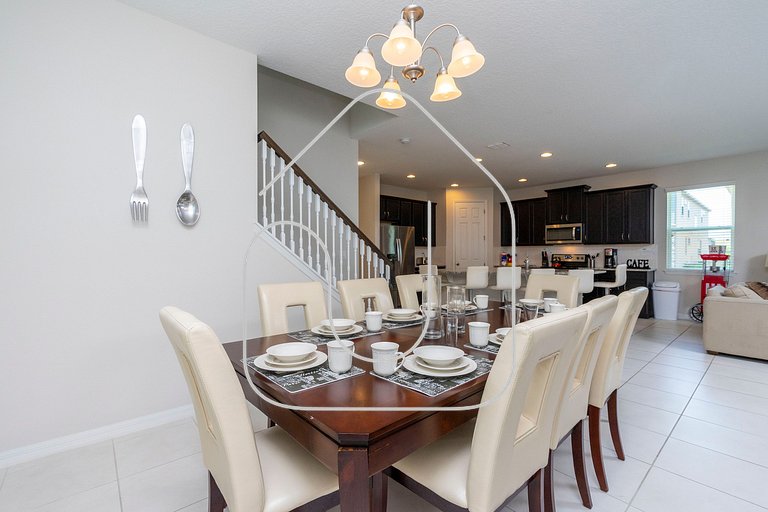 Modern 7BR Villa | Pool + Resort Amenities