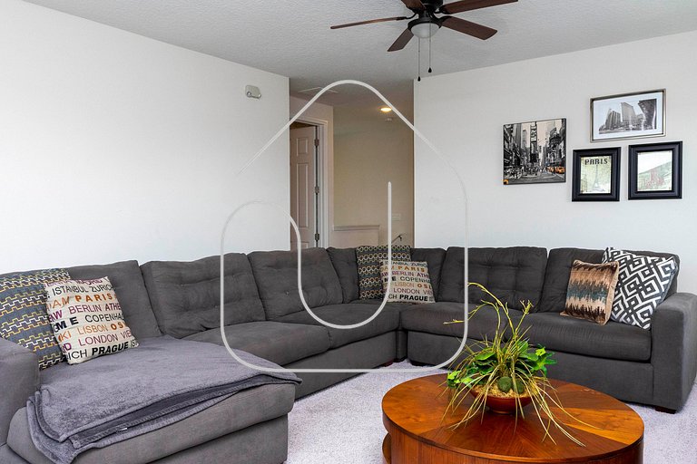 Modern 7BR Villa | Pool + Resort Amenities