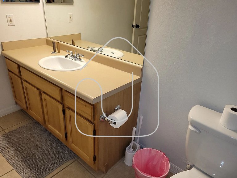 Cozy 1BR for 4 · Near Disney · Kitchen · Parking