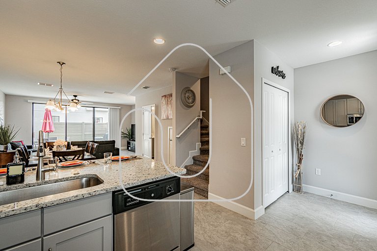 3BD/2.5BA *Great Location*
