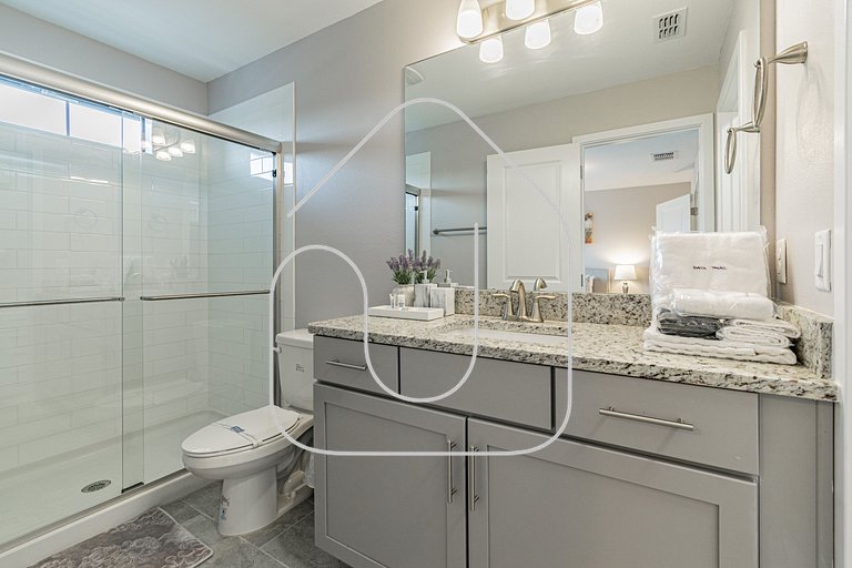 3BD/2.5BA *Great Location*