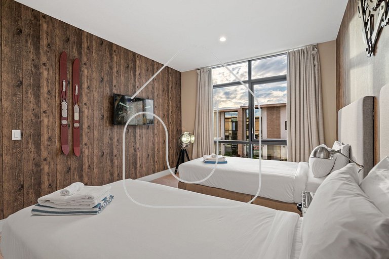 Casa Luxuosa 4Q e 4.5 Ba Perto da Disney