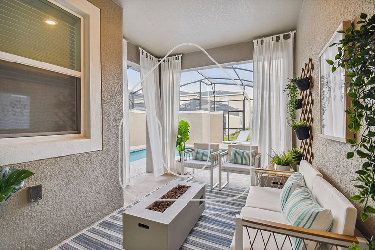 Luxuosa Casa 4Q/3B Storey Lake