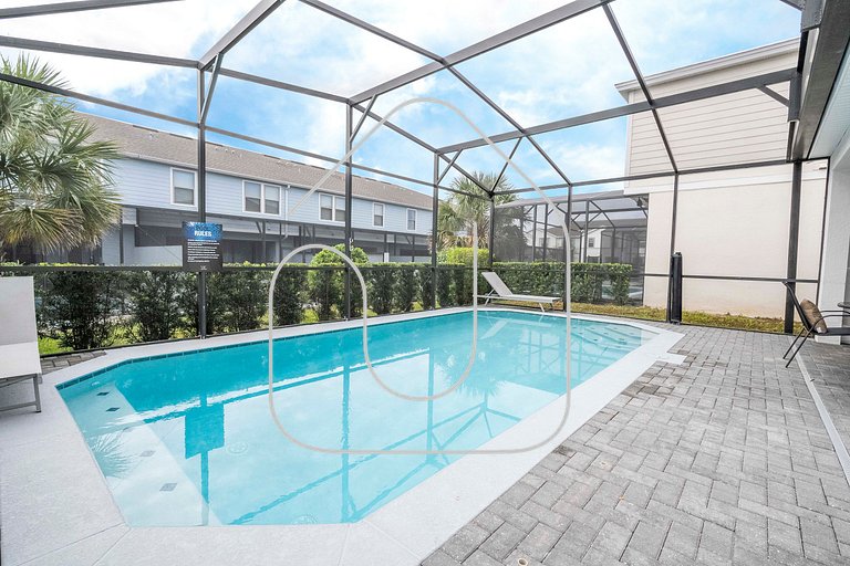 5BR/4BA Luxury Home | Private Pool