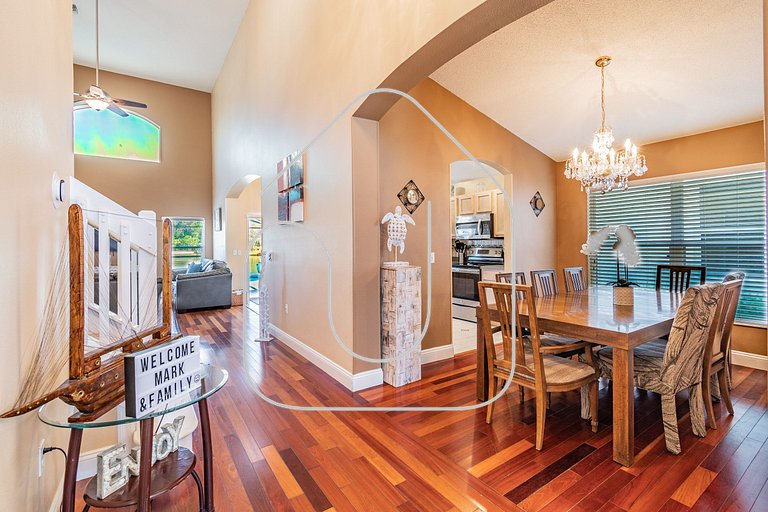 5B/3B Lake View Private Pool