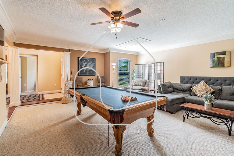 5B/3B Lake View Private Pool