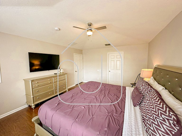 Windsor Hills 6BR Villa w/ Pool & Game Room