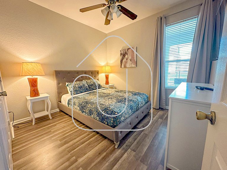 Windsor Hills 6BR Villa w/ Pool & Game Room