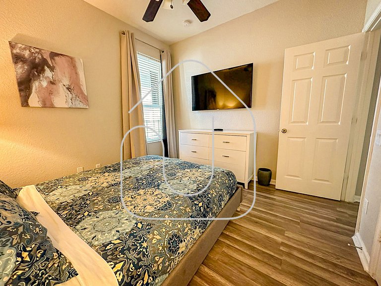 Windsor Hills 6BR Villa w/ Pool & Game Room