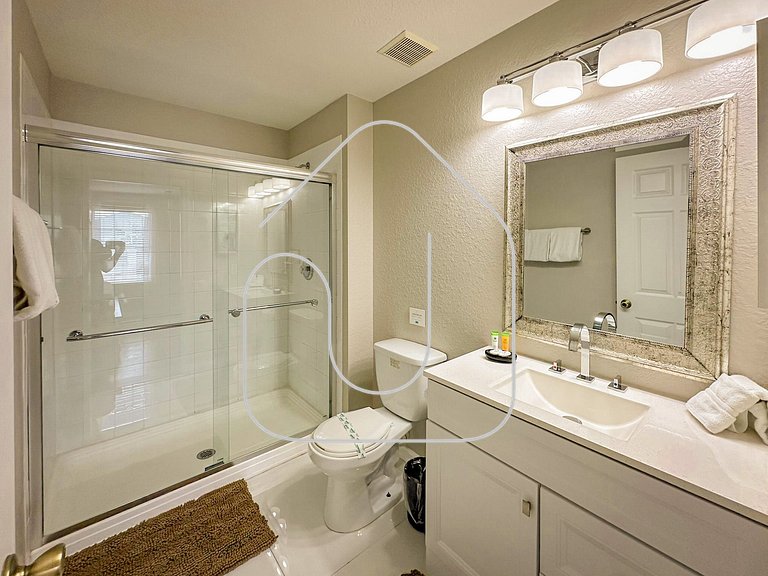 Windsor Hills 6BR Villa w/ Pool & Game Room