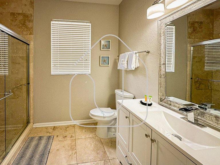 Casa Épica de 6 Quartos | Quarto dos Vingadores + Piscina