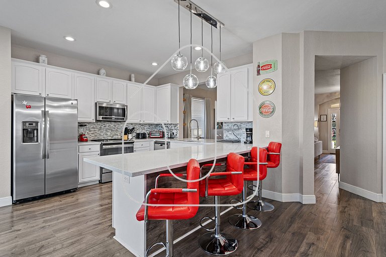 6BD/4BA | Private Pool | Avengers Game Room