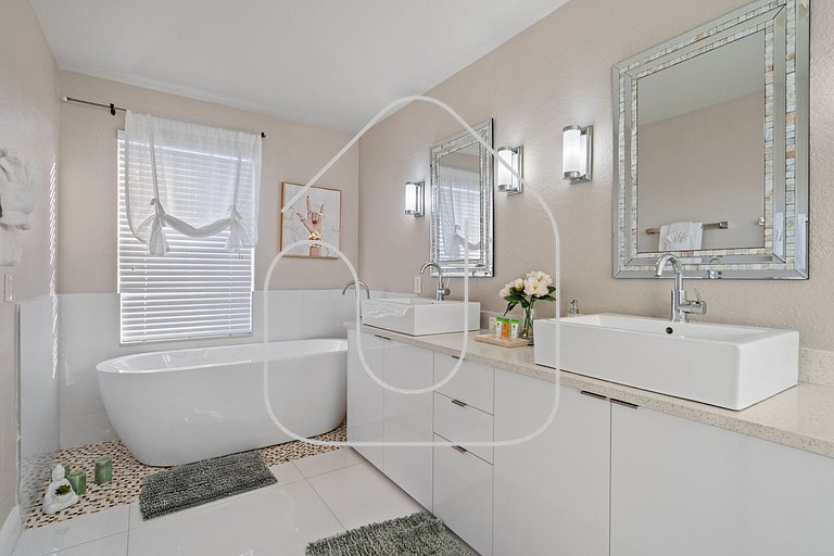 6BD/4BA | Private Pool | Avengers Game Room