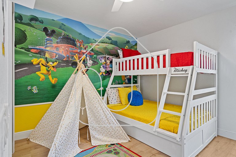 6Q/4B | Piscina Privativa | Sala de Jogos Avengers