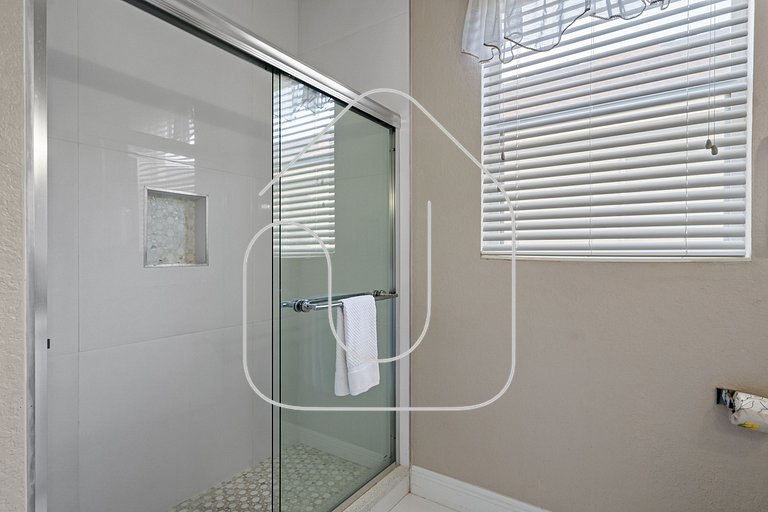 6Q/4B | Piscina Privativa | Sala de Jogos Avengers