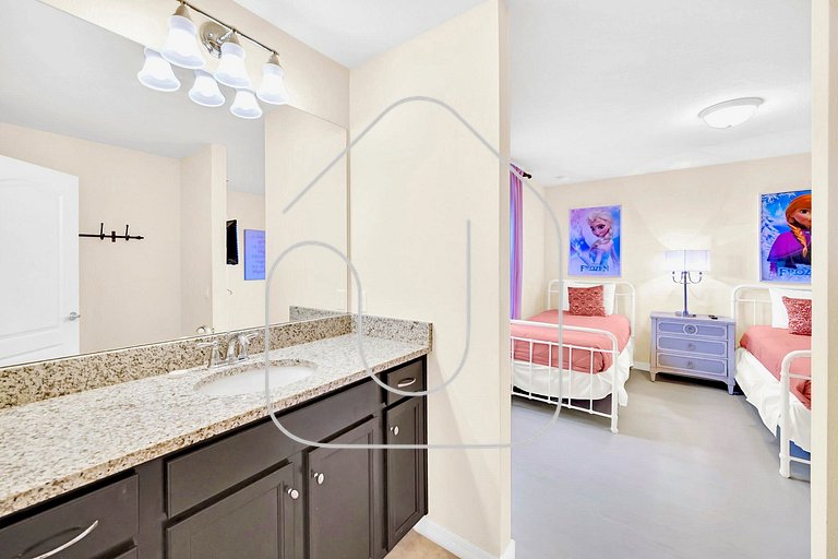 8BR/6BA Luxury Villa, Private Pool, Disney