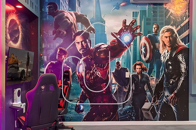 8BR Villa ☆ Avengers Game Room + Pool ☆ Disney