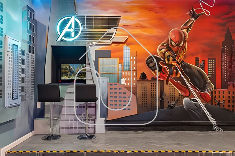 8BR Villa ☆ Avengers Game Room + Pool ☆ Disney