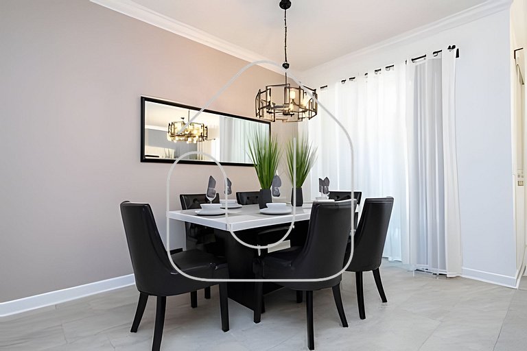 Villa Smile - 4BD/3BA Storey Lake Luxury Themed