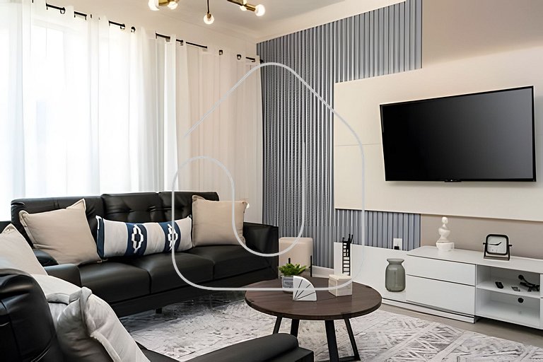 Villa Smile - 4BD/3BA Storey Lake Luxury Themed