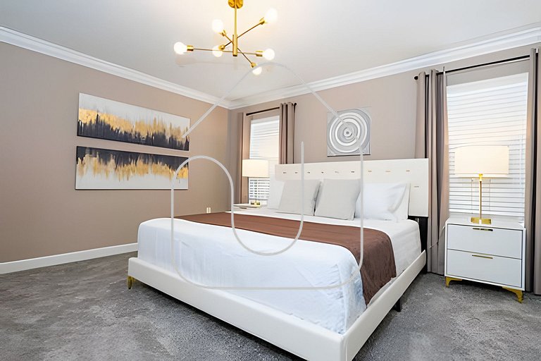 Villa Smile - 4BD/3BA Storey Lake Luxury Themed