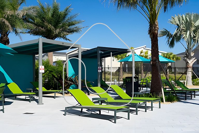 Villa Smile - 4BD/3BA Storey Lake Luxury Themed